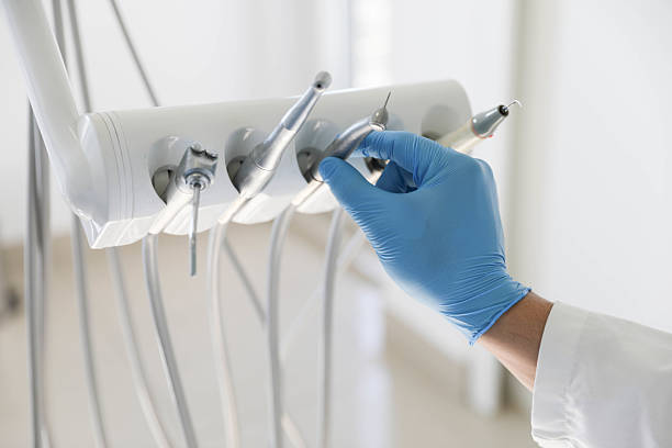 Professional Emergency Dentist technician working in New Port Richey, FL